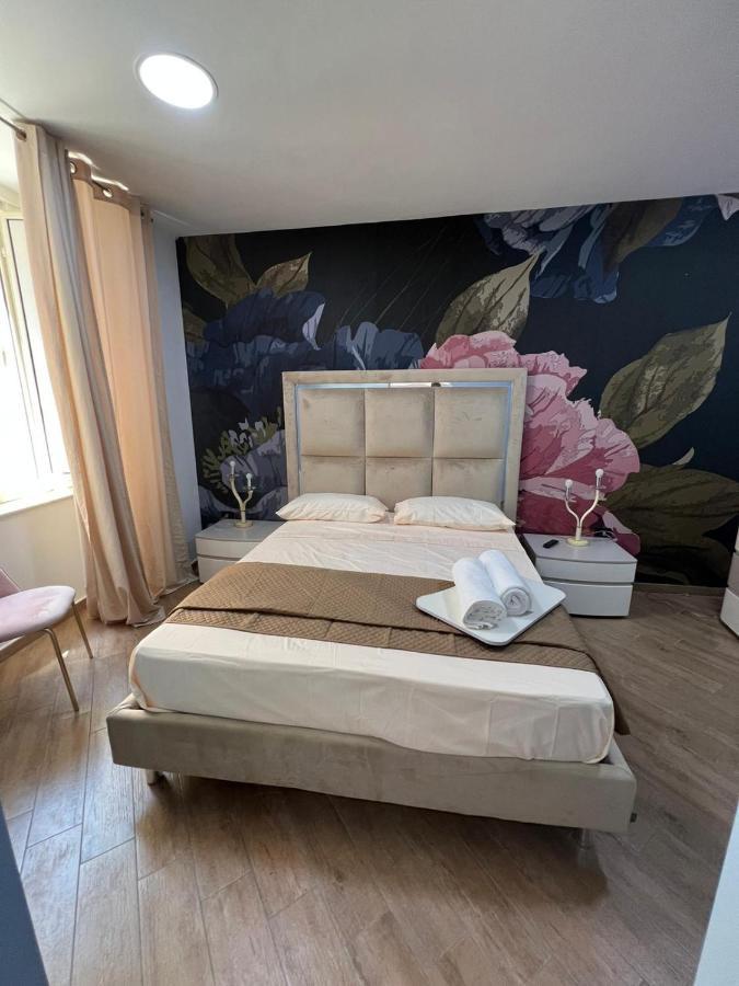 Bed & Breakfast In Piazzetta Napels